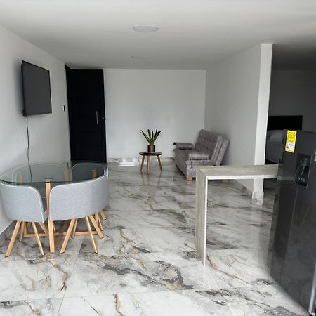 Apartamento Nuevo En Manizales 301アパートメント エクステリア 写真